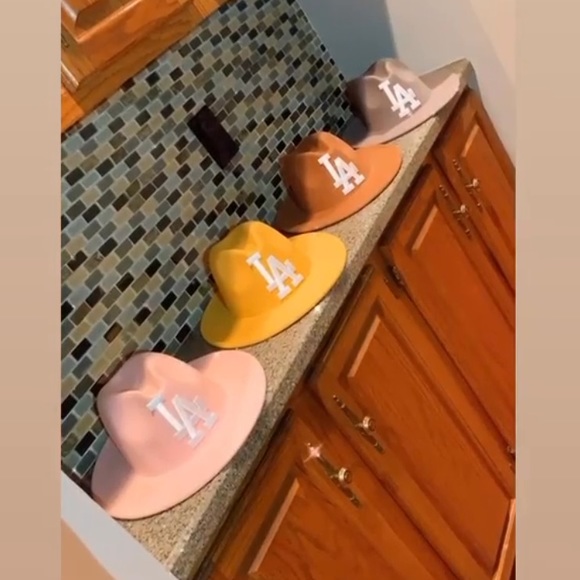 Team Fedora Hats - Picture 9 of 9